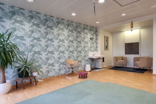 Intérieur chaleureux du Centre à corps
